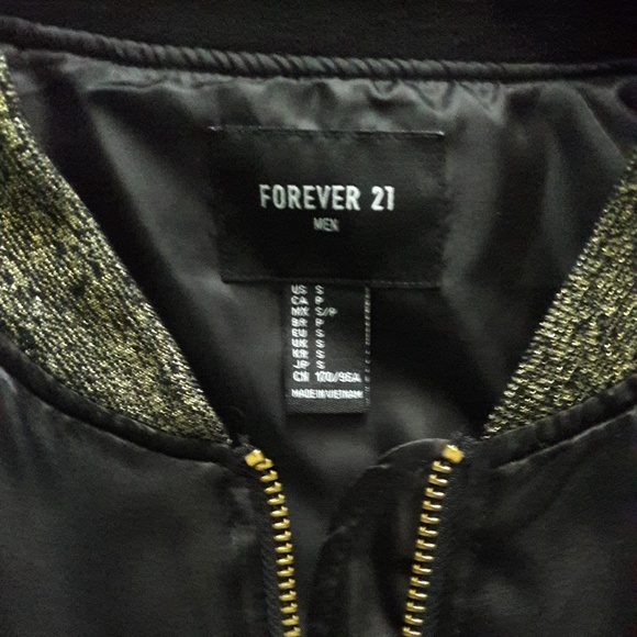Forever 21 Men Black/Gold Trim Jacket Size S - Picture 4 of 4